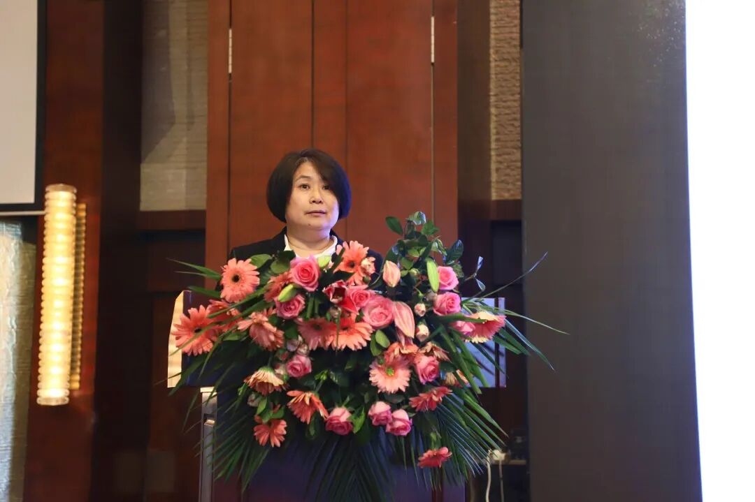 广东省高等教育学会第六届理事会第三次会议暨学术论坛在广州召开