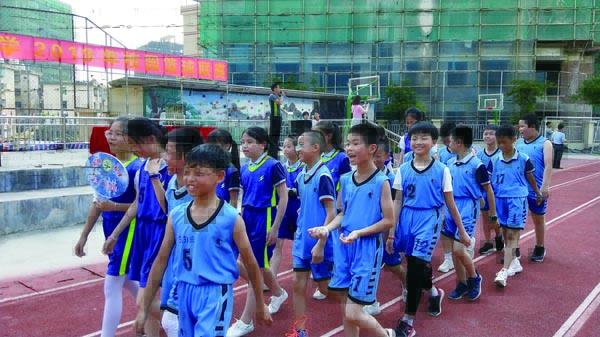 山区学校发展的突围之路——龙川县老隆镇第二小学管理创新点探寻