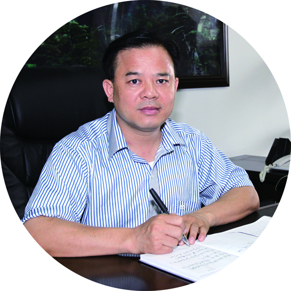 以教育情成就教育梦——廉江市廉江中学校长张旭访谈录 以教育情成就教育梦——廉江市廉江中学校长张旭访谈录