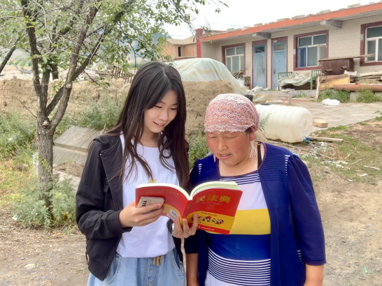 广东白云学院民族团结实践团队深入新疆维吾尔自治区开展社会实践活动 广东白云学院民族团结实践团队深入新疆维吾尔自治区开展社会实践活动